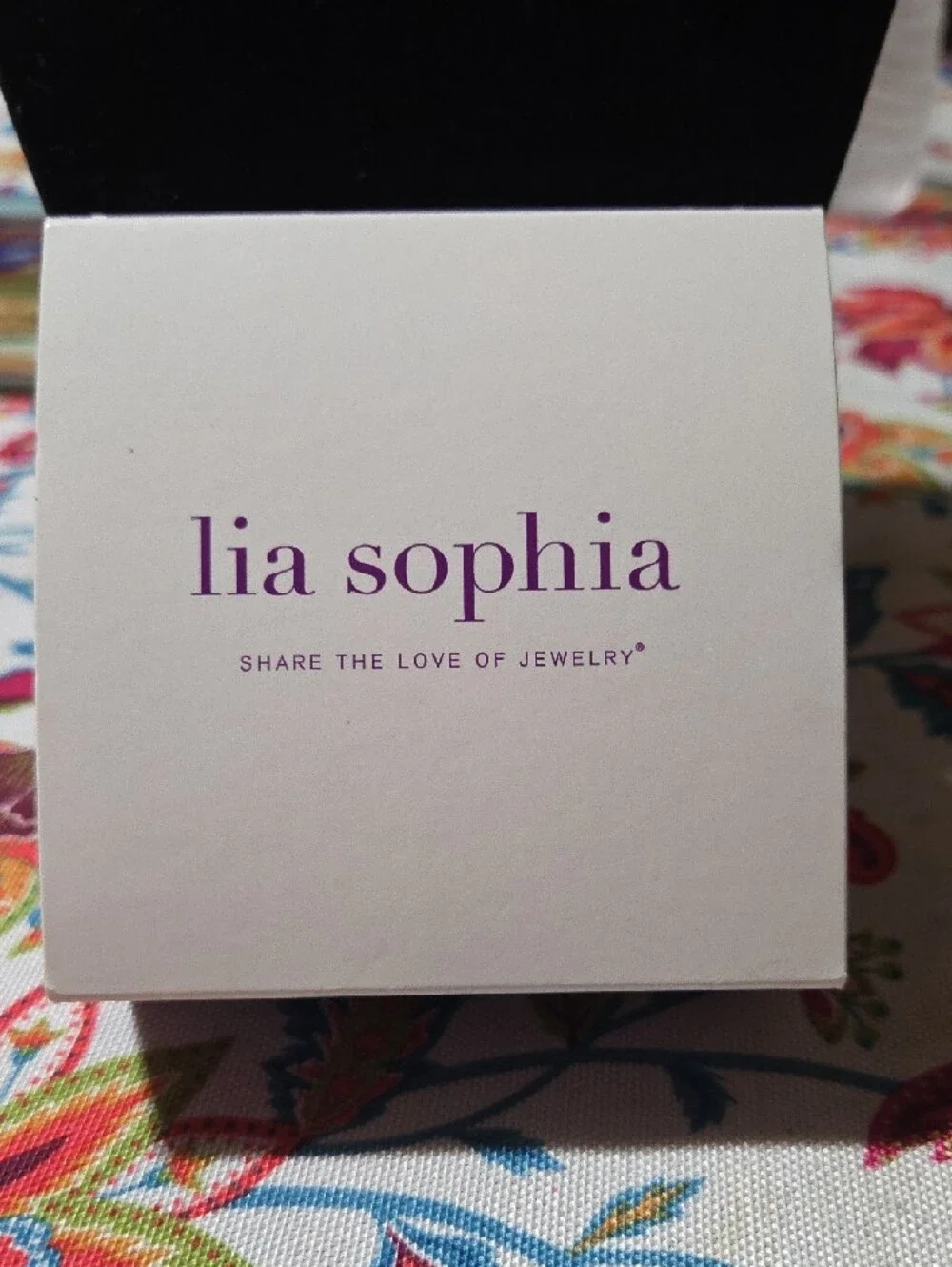 Lia Sophia KNOT IT NIB Stretch Bangle